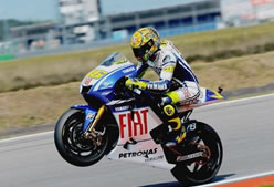 rossi_vince_ad_assen.jpg