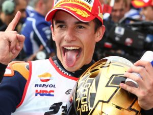 Cadono Valentino e Lorenzo, Marquez iridato